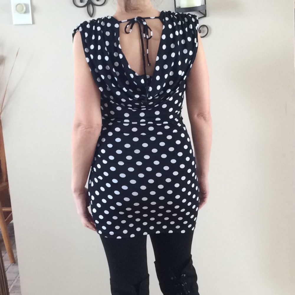 Polka-dot top